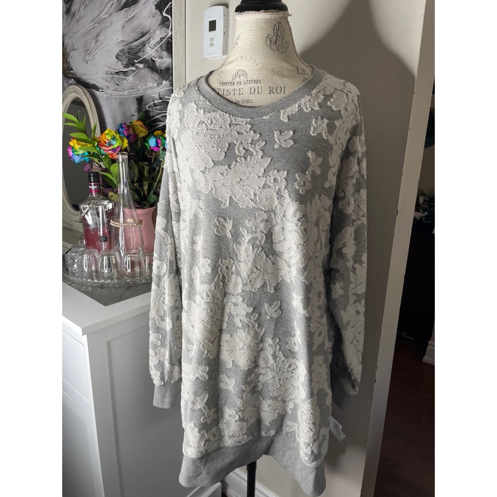 COPY - Dex Appliqué Sweatshirt